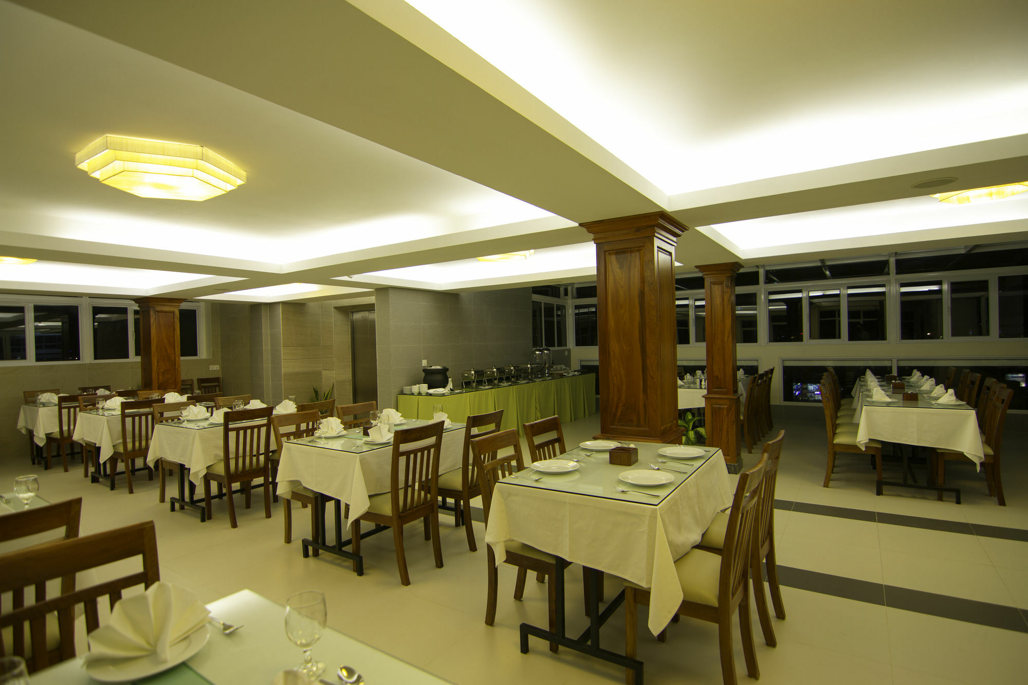 Rose Emerald Hotel Phnom Penh Extérieur photo