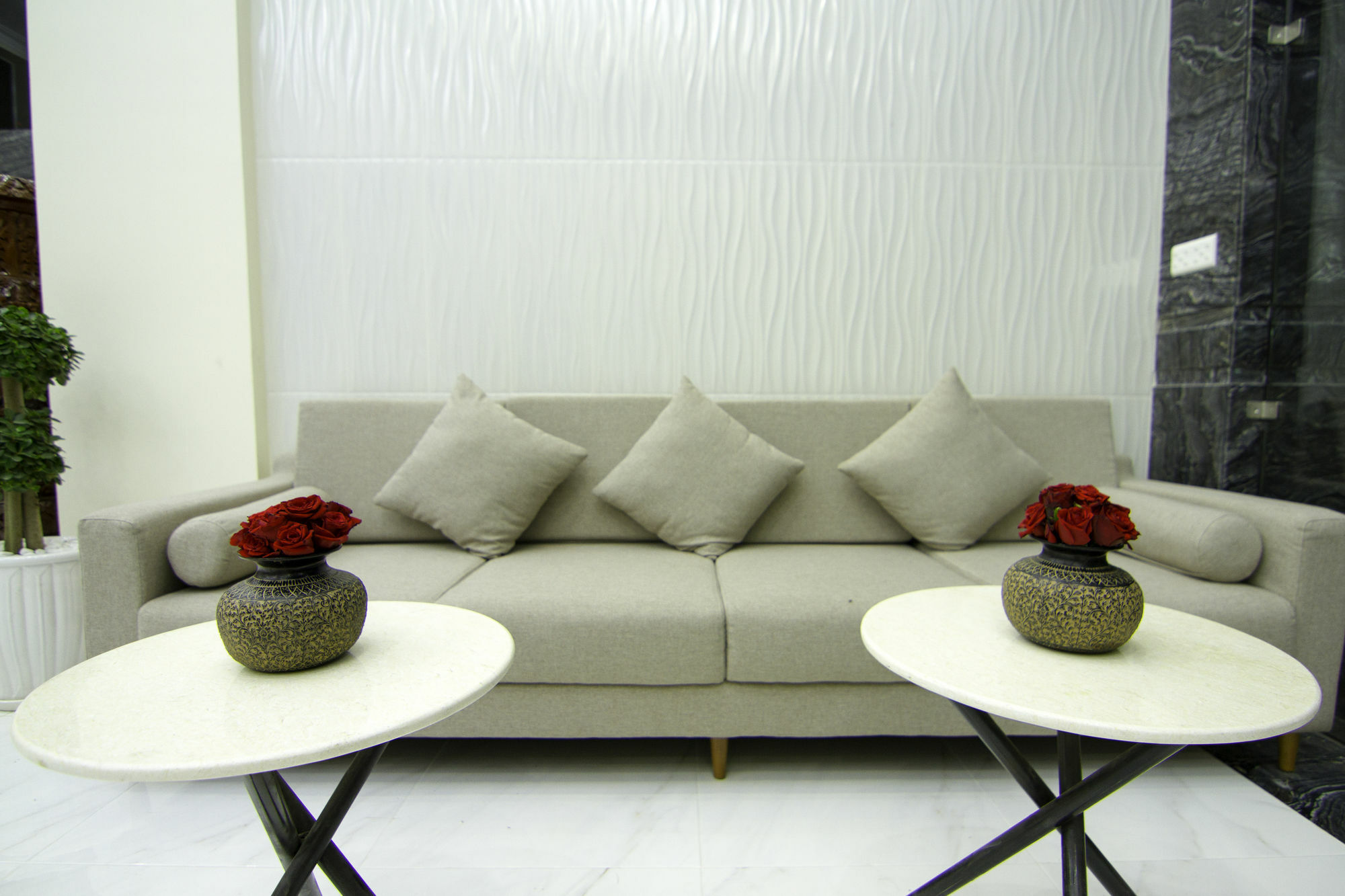 Rose Emerald Hotel Phnom Penh Extérieur photo