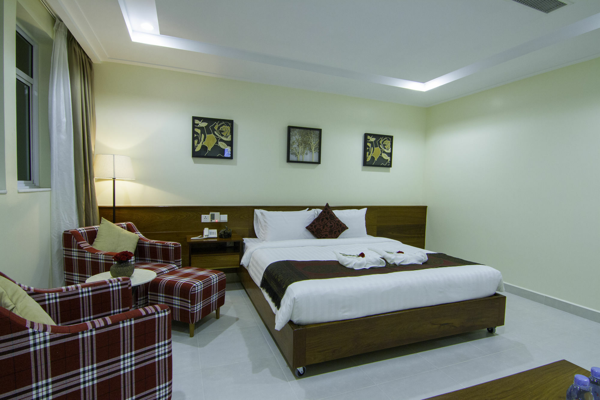 Rose Emerald Hotel Phnom Penh Extérieur photo