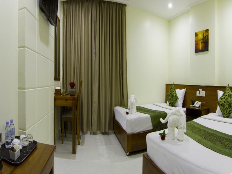 Rose Emerald Hotel Phnom Penh Extérieur photo
